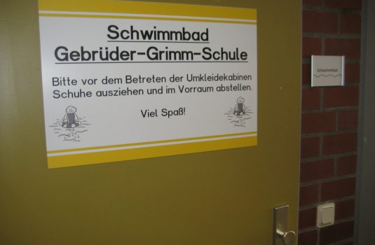 Schwimmbad Gebrüder-Grimm-Schule